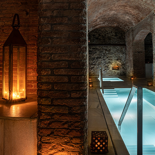 Thermal Bath & 60 min Relaxing Massage | AIRE Ancient Baths Barcelona